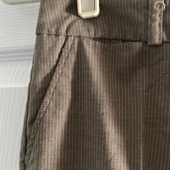 New York & Company Stretch Taupe/Tan/Beige Dress Pants with Stripes - Picture 4 of 13